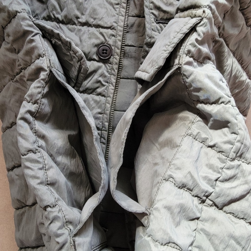 Peter Millar Crown Greenwich Vest – Lightweight Quilted Water-Resistant – Size L - Picture 2 of 13